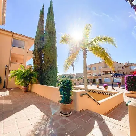 Apartamento En Patios De Santa Maria Golf Marbella