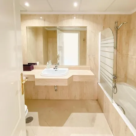 Apartamento En Patios De Santa Maria Golf *