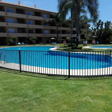 En Patios De Santa Maria Golf Apartamento